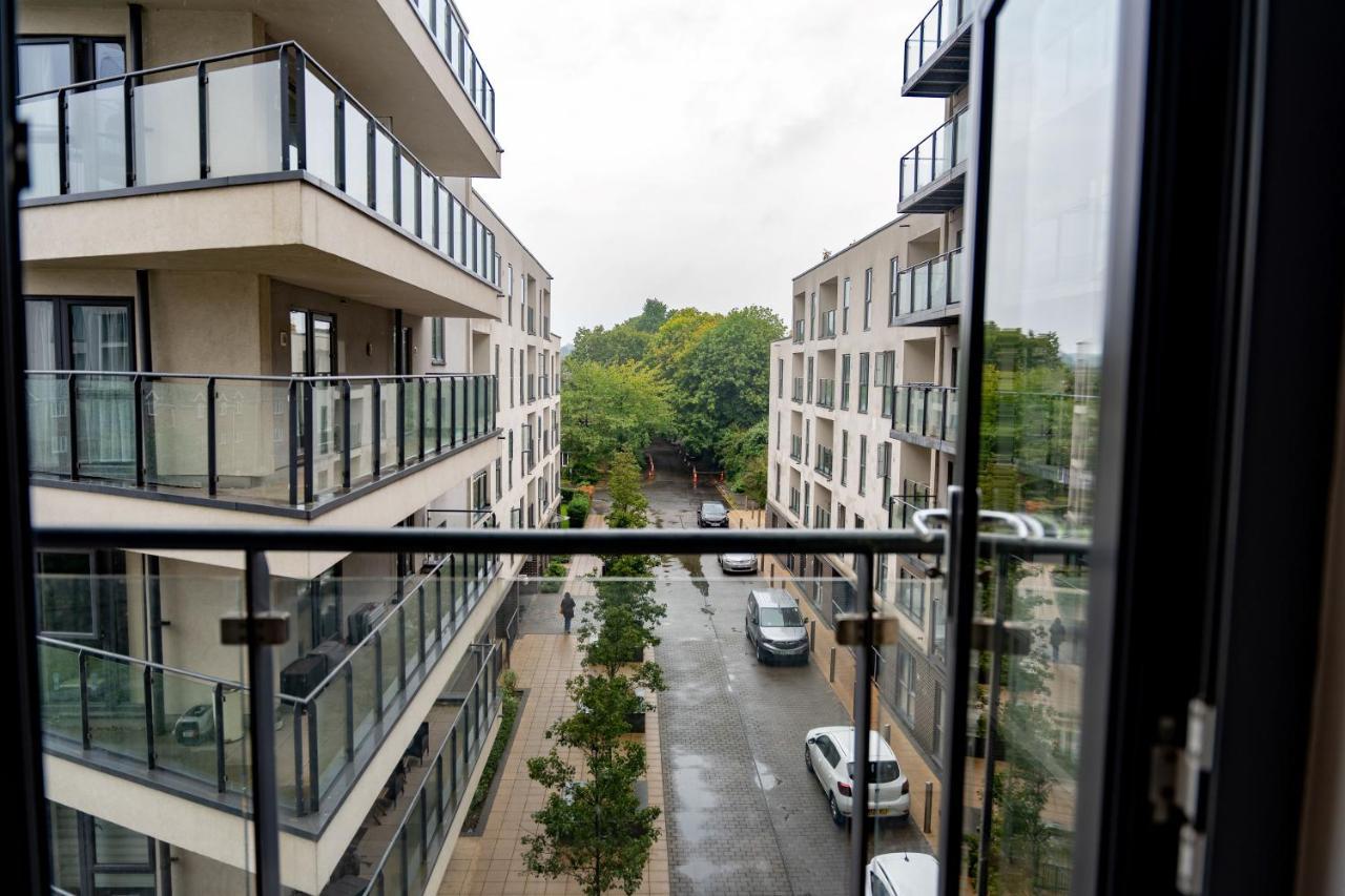 Spacious In Town Centre Apartment